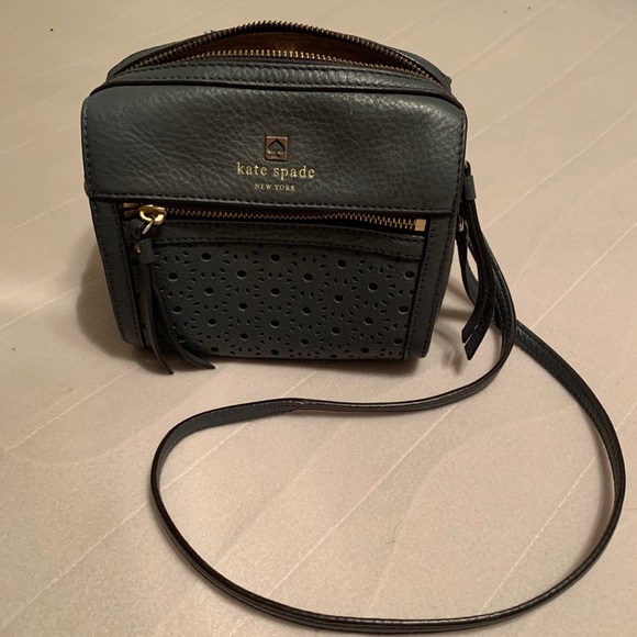 Kate Spade Purse - Picture 2 of 9